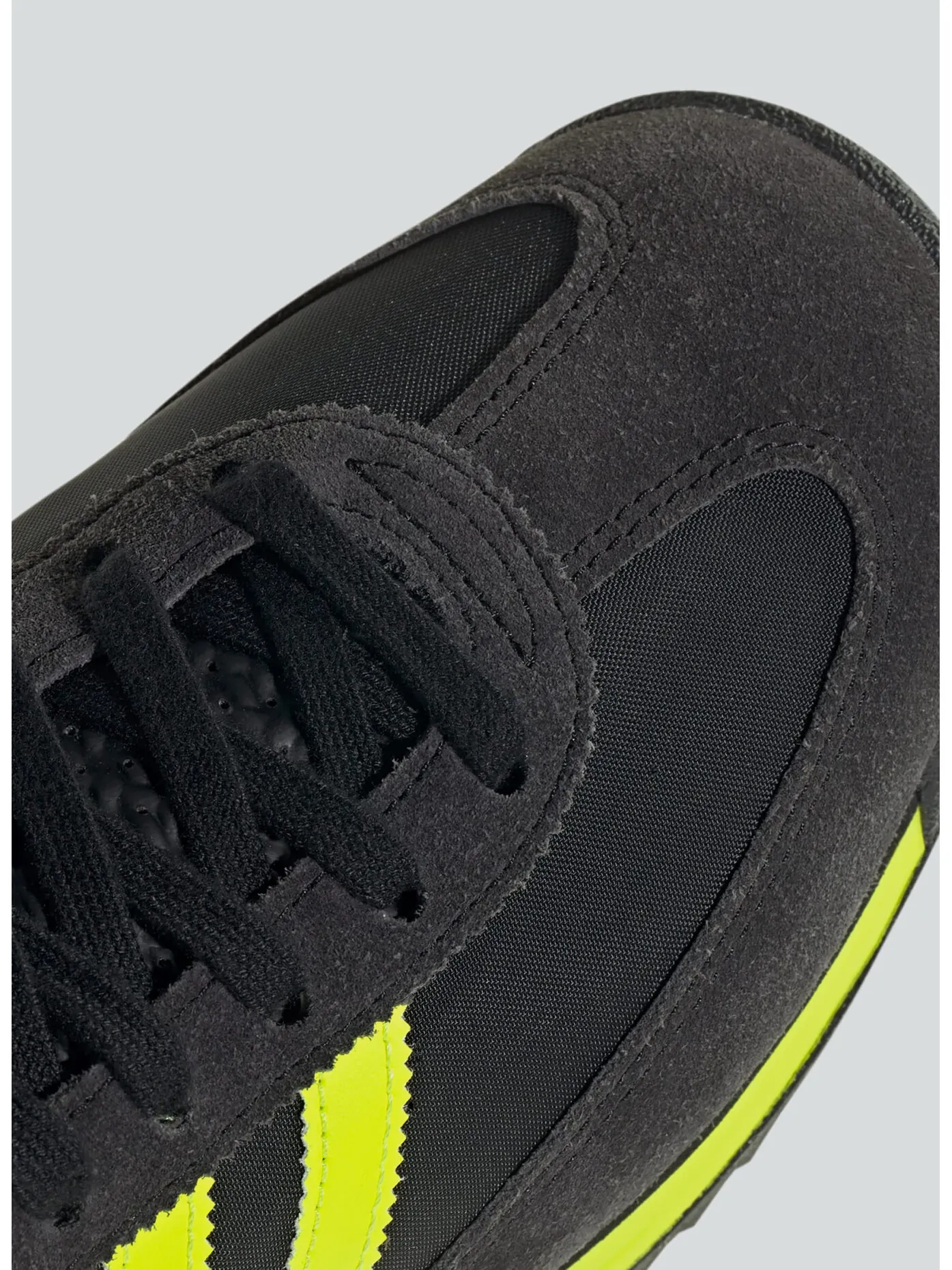     -ADIDAS    -SCARPA SL 72 RS-