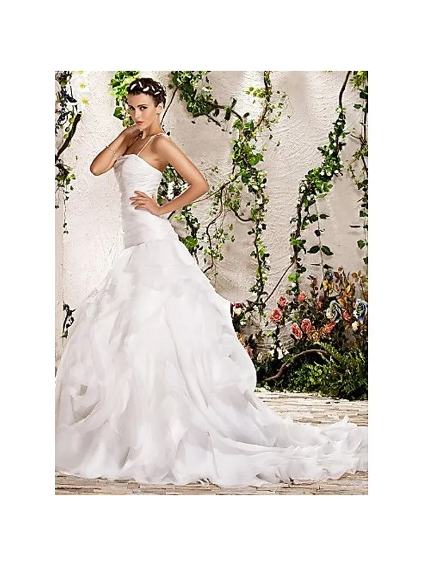 Abito da sposa online vita bassa con gonna a balza in organza