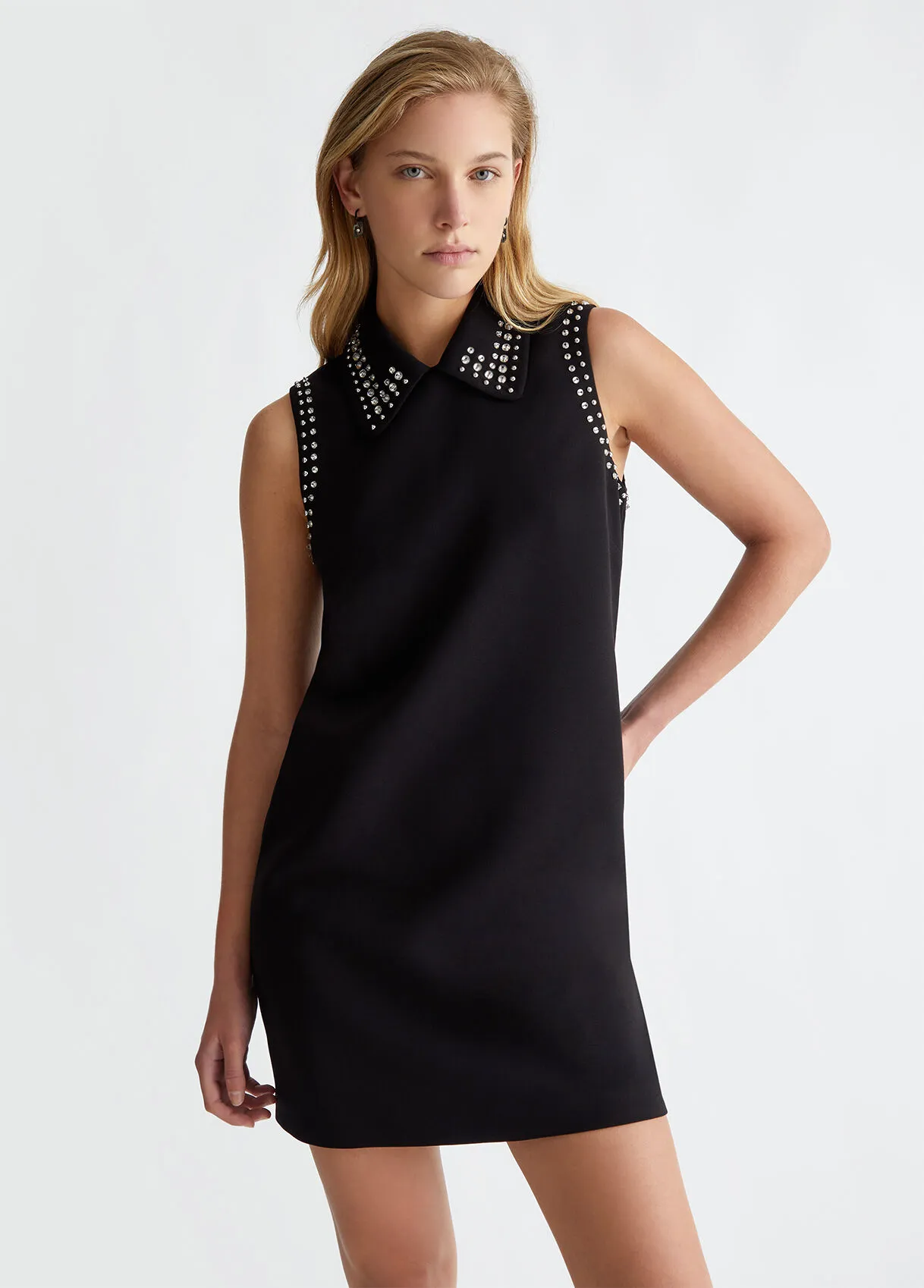 Abito in cady crêpe con strass