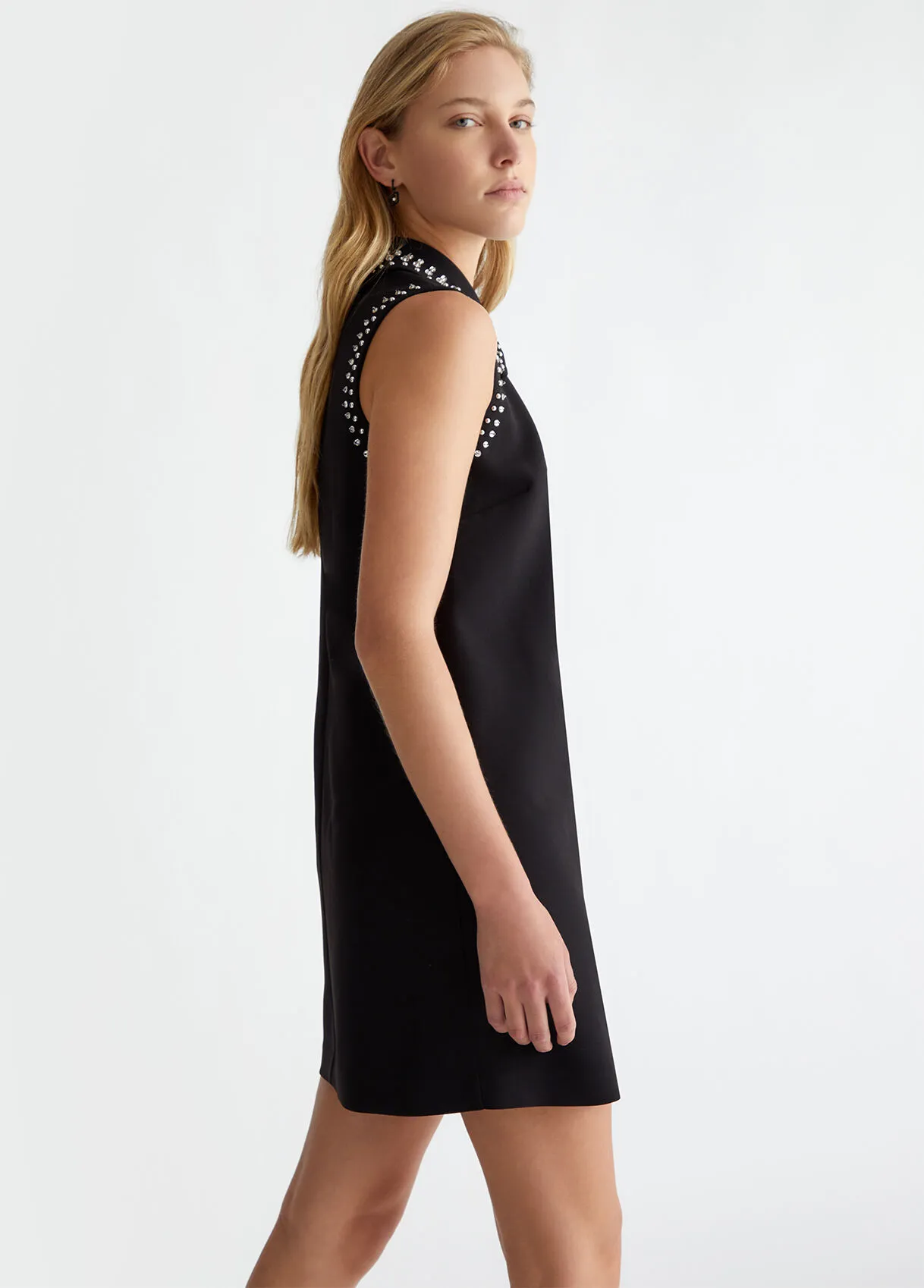 Abito in cady crêpe con strass