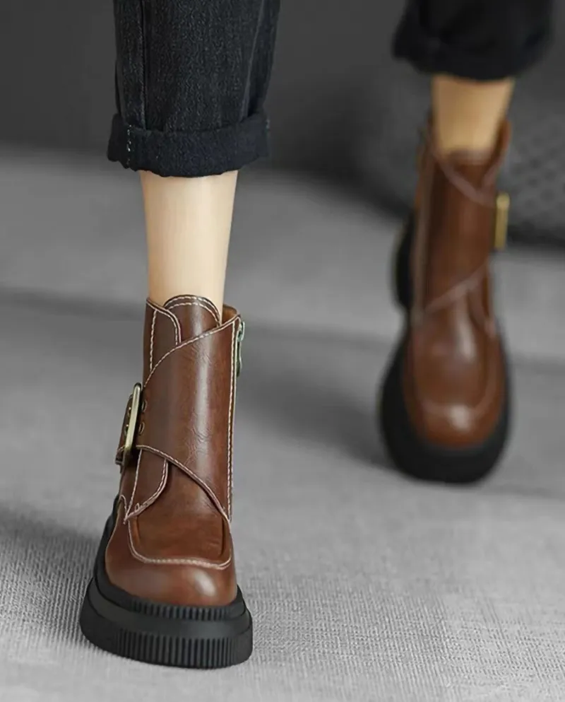 Autunno e inverno New Martin Boots Stivaletti in pelle piatti da donna Stivali con fondo spesso