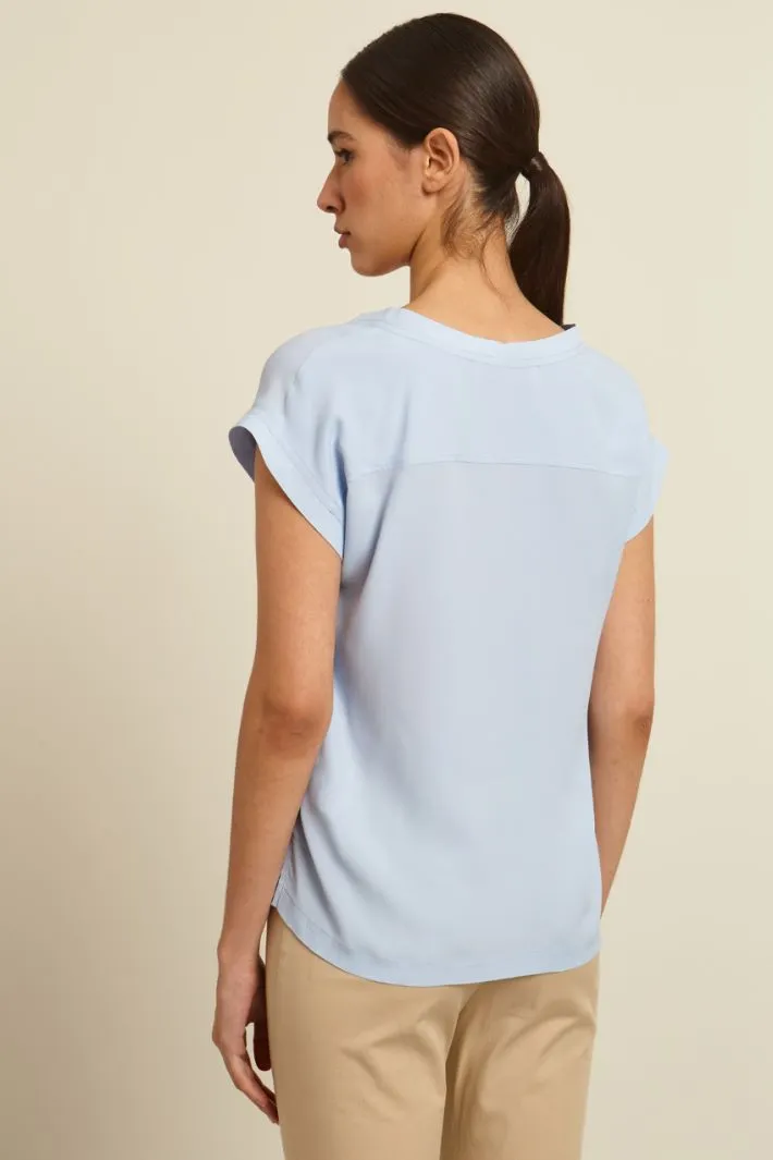 Blusa in crêpe de chine