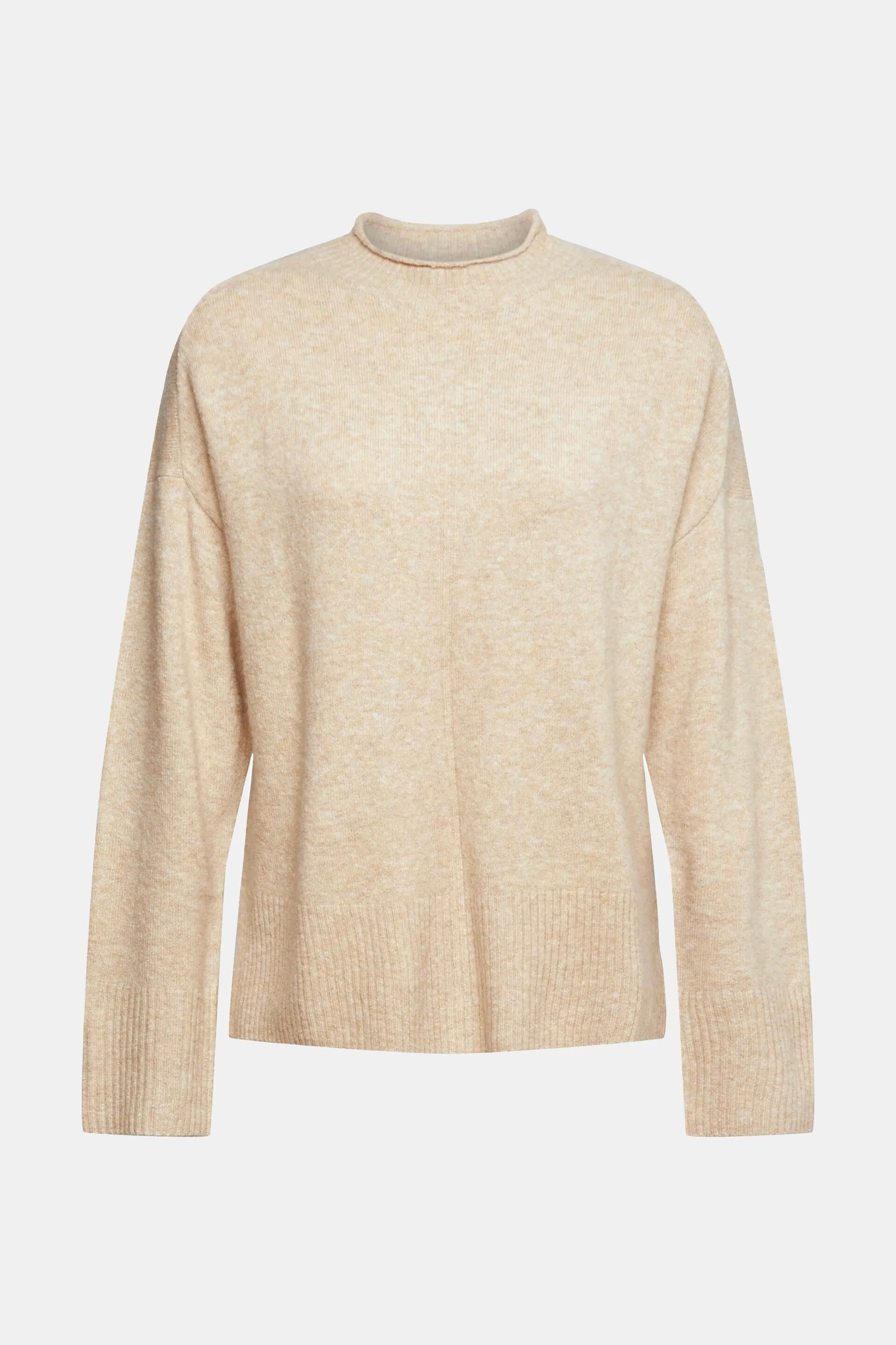 Con lana: pullover soffice con collo alto
