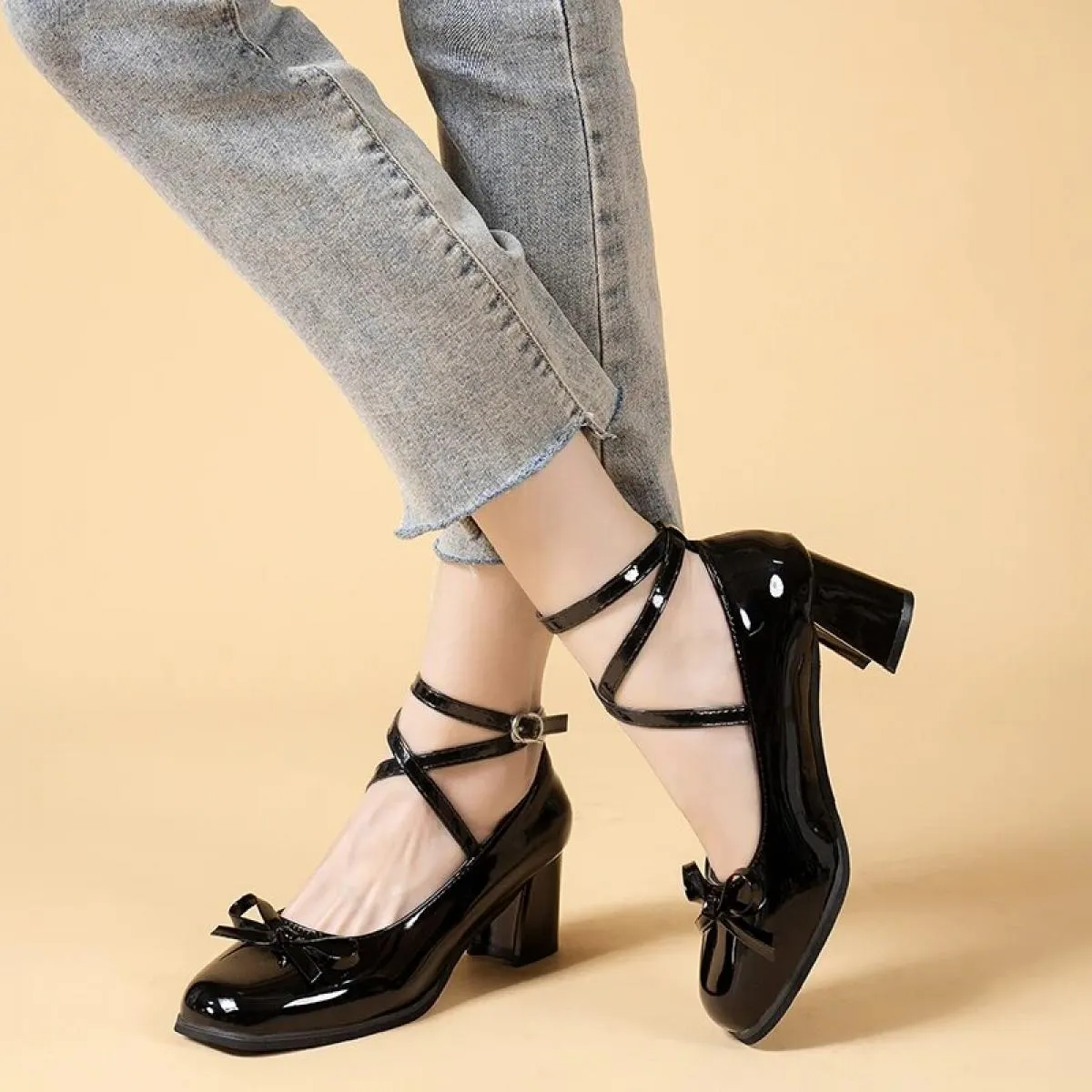 Décolleté neri retrò con lacci incrociati Scarpe casual estive con punta tonda Scarpe da donna alla moda dolce Design con fiocco