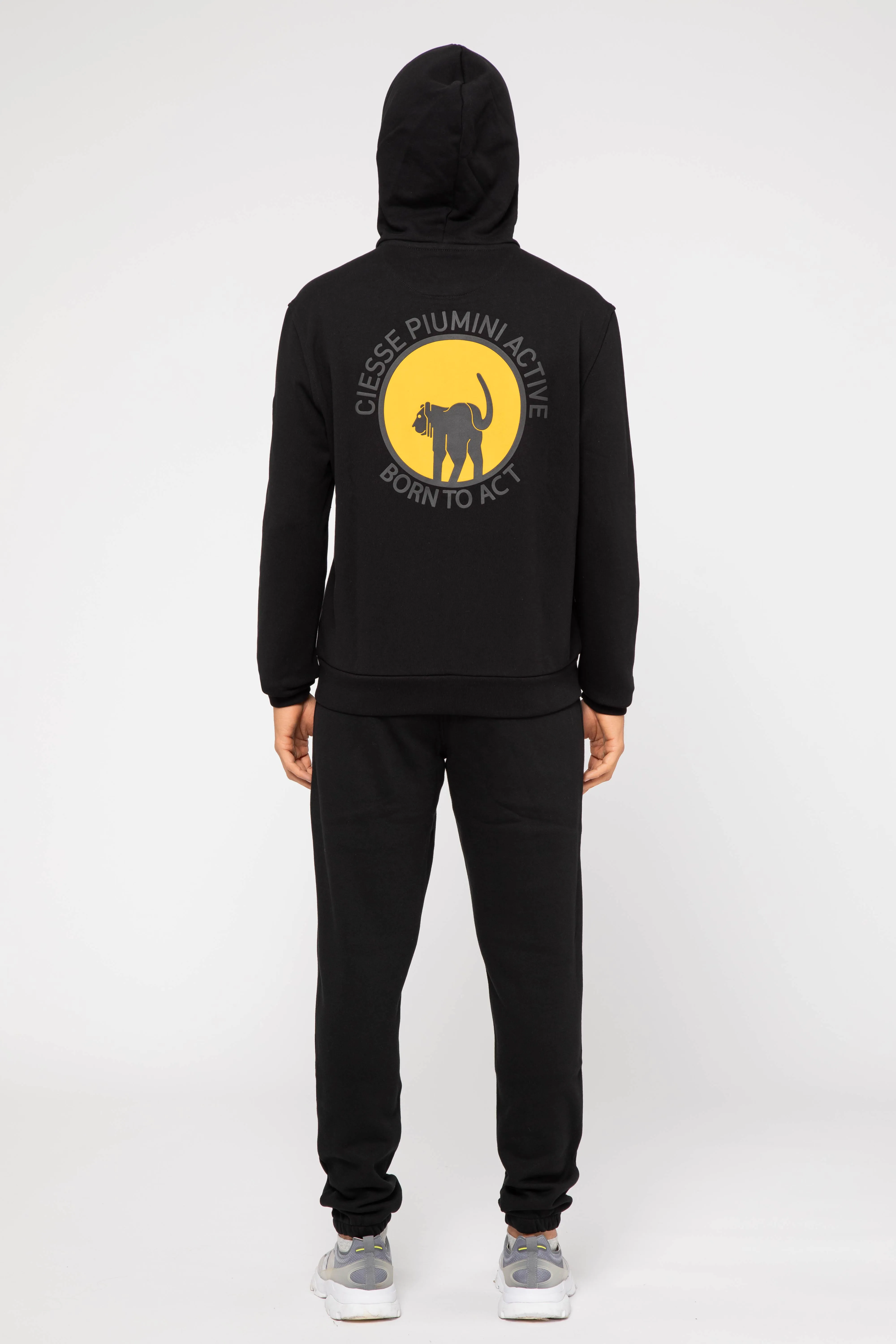 Felpa nera con zip e maxi logo