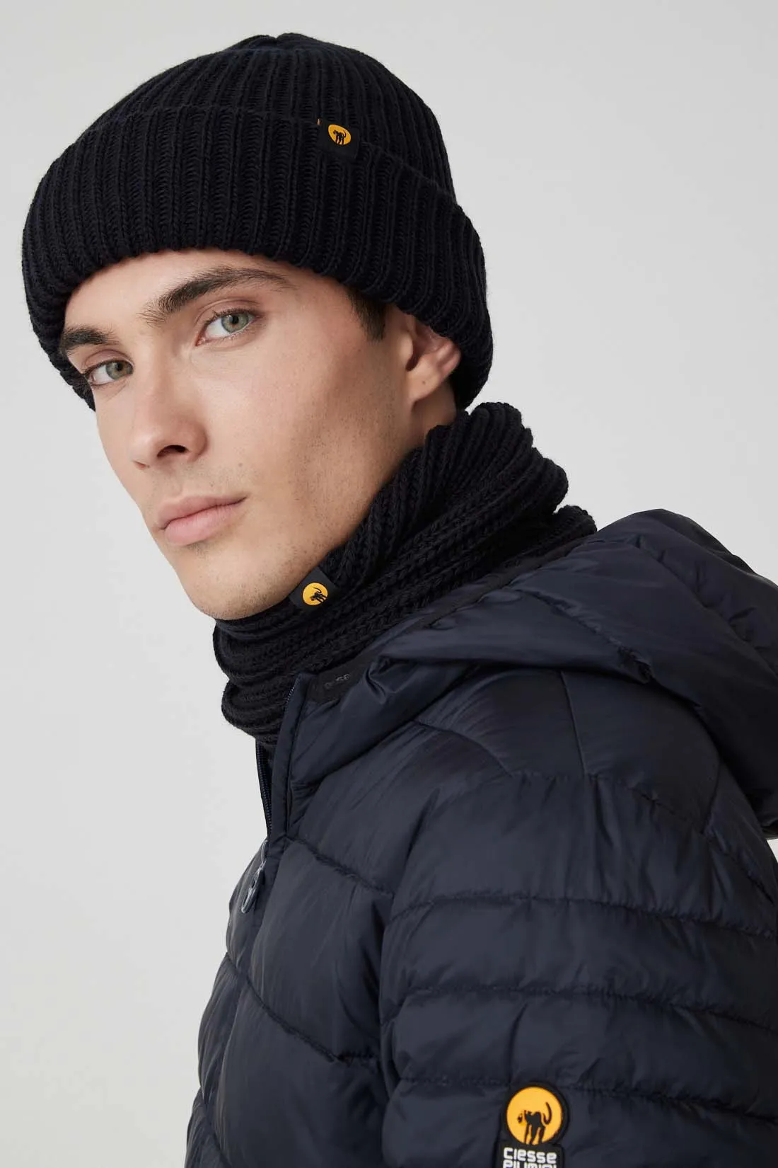FLYNN – Sciarpa blu in maglia