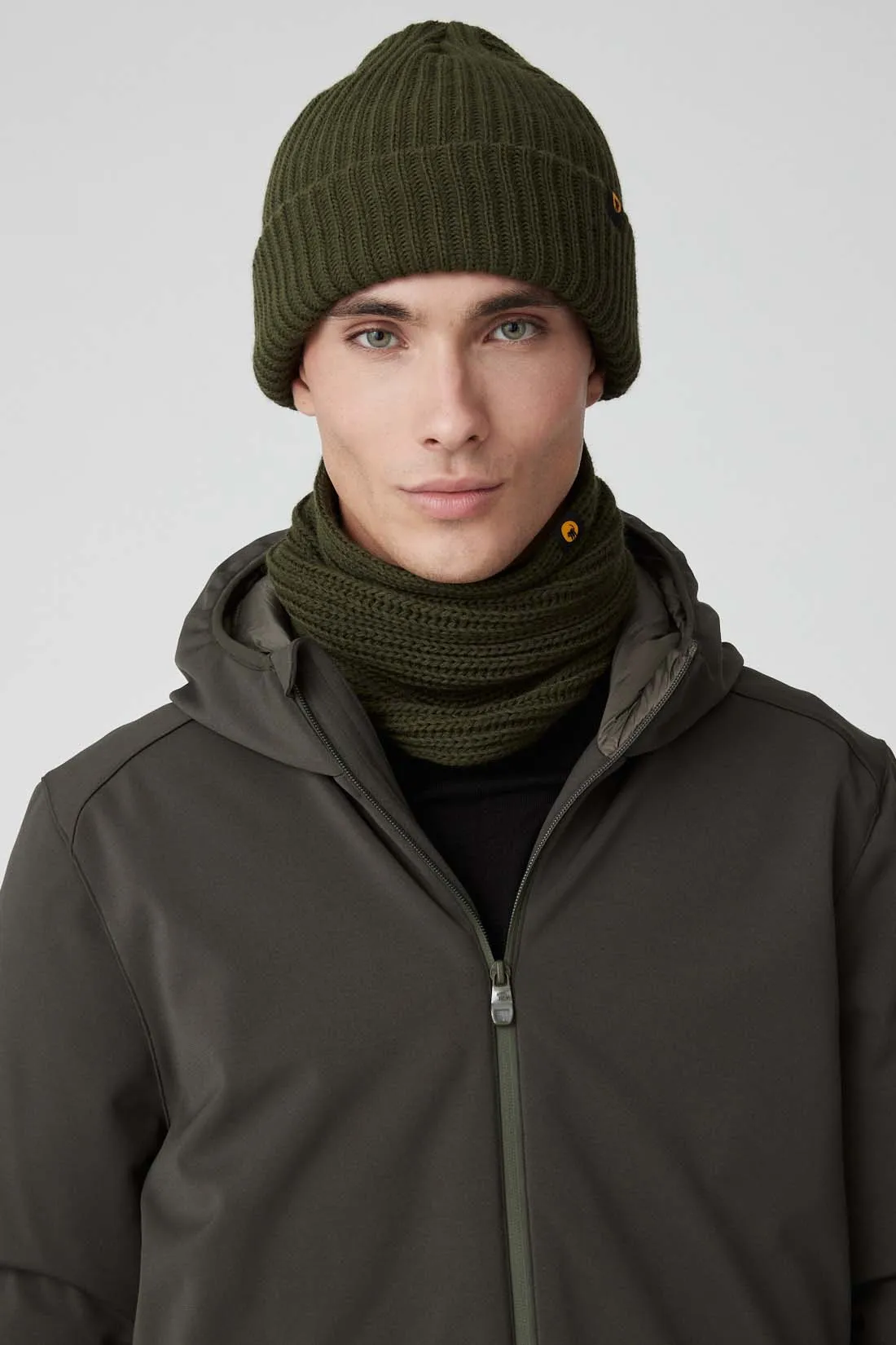 FLYNN – Sciarpa verde militare in maglia