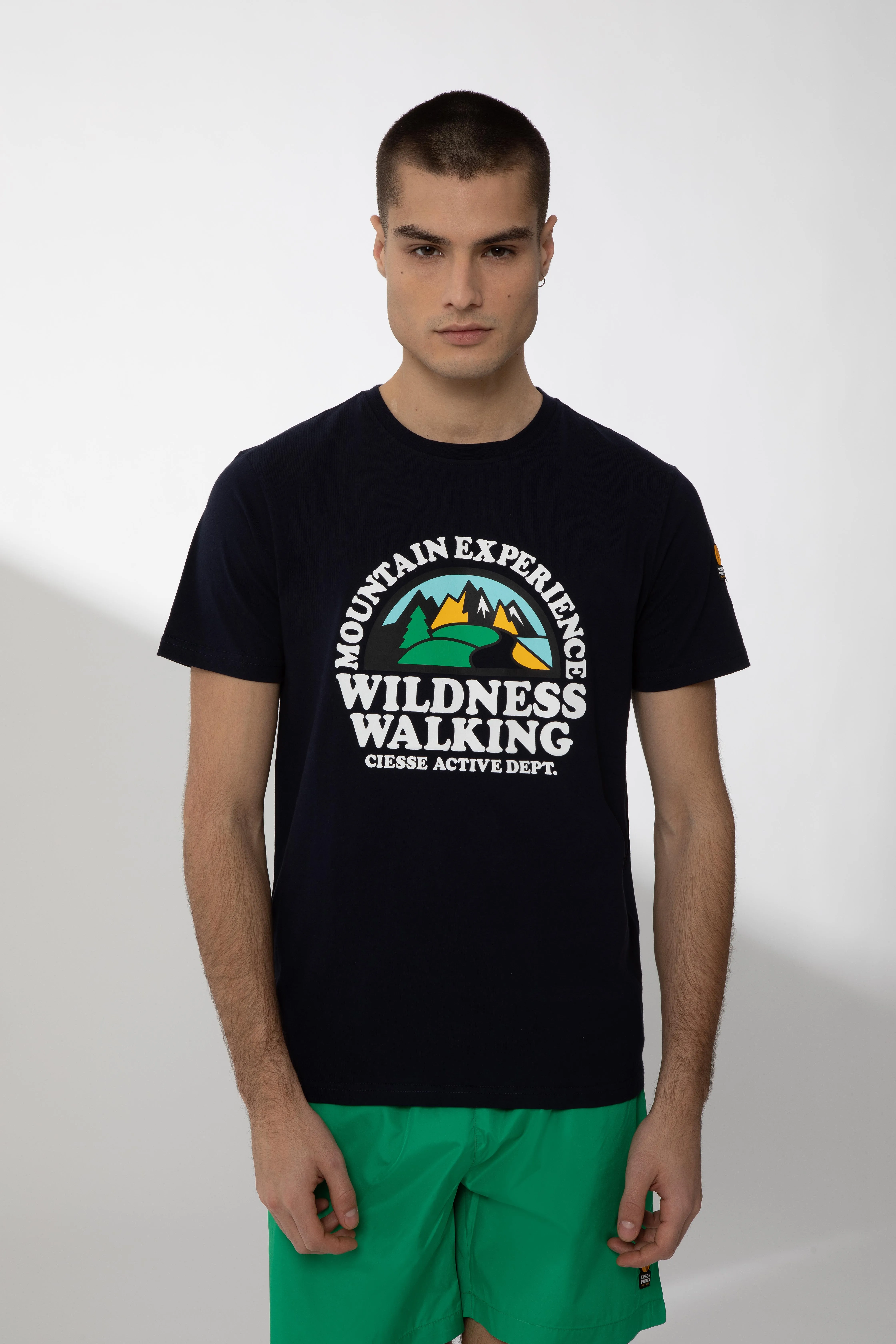 GEORDIE – T shirt blu con stampa sul petto