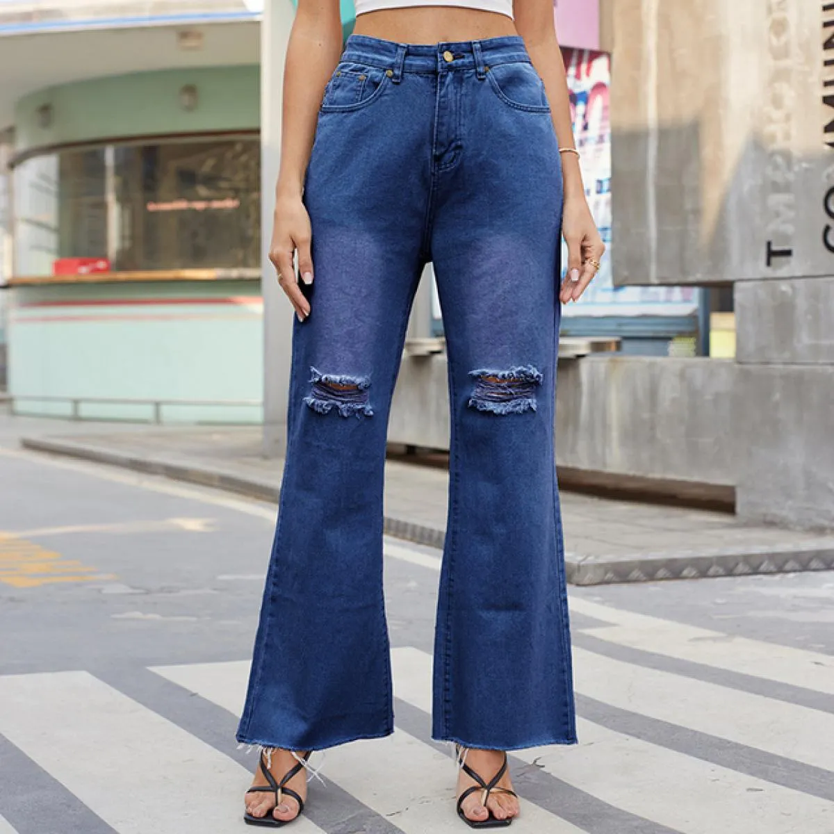 Jeans strappati Pantaloni larghi a gamba larga larghi da donna Moda Street Style Pantaloni a gamba larga svasati 2023 New Casual