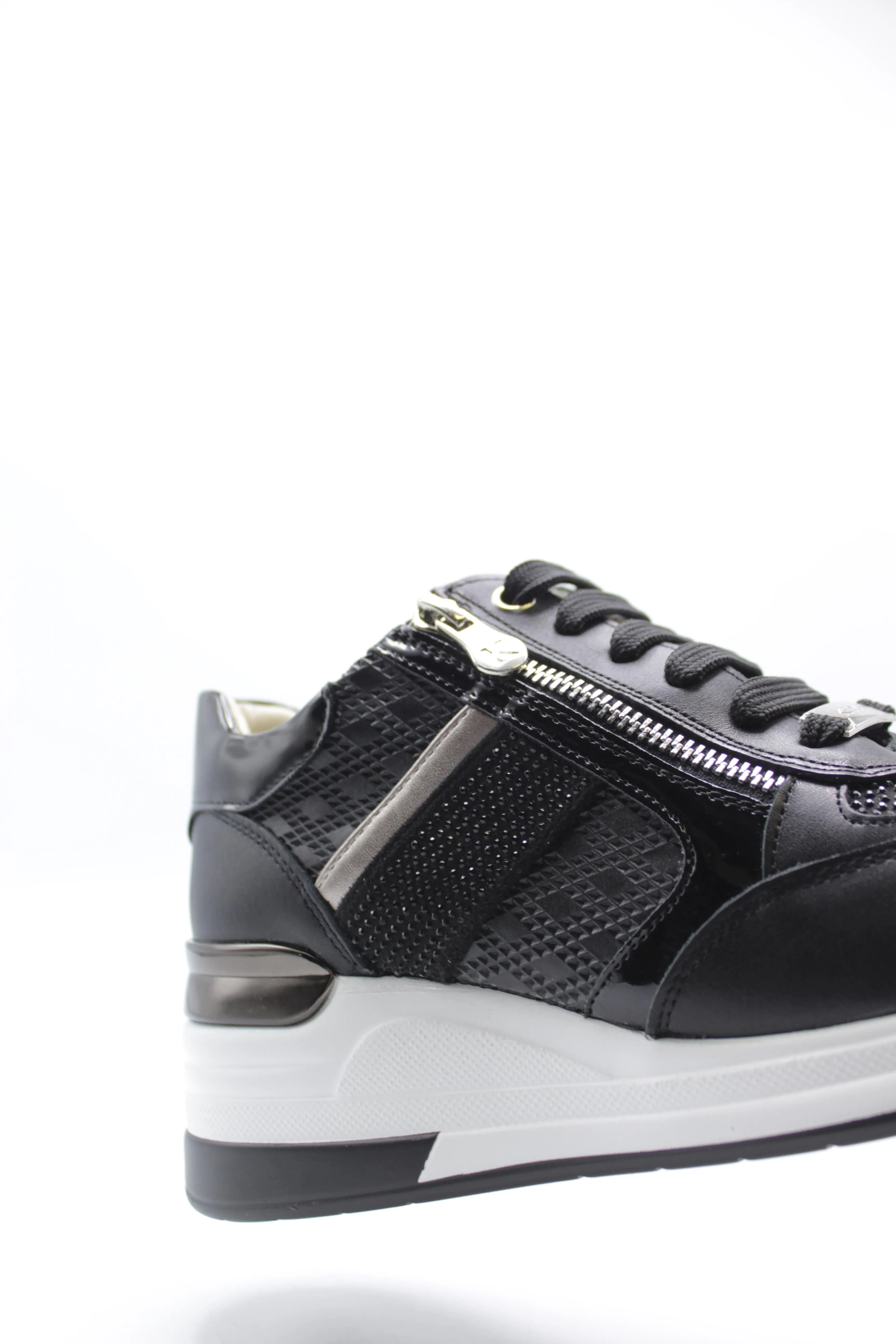 KEY'S Sneakers con zeppa Donna - Nero modello 9020