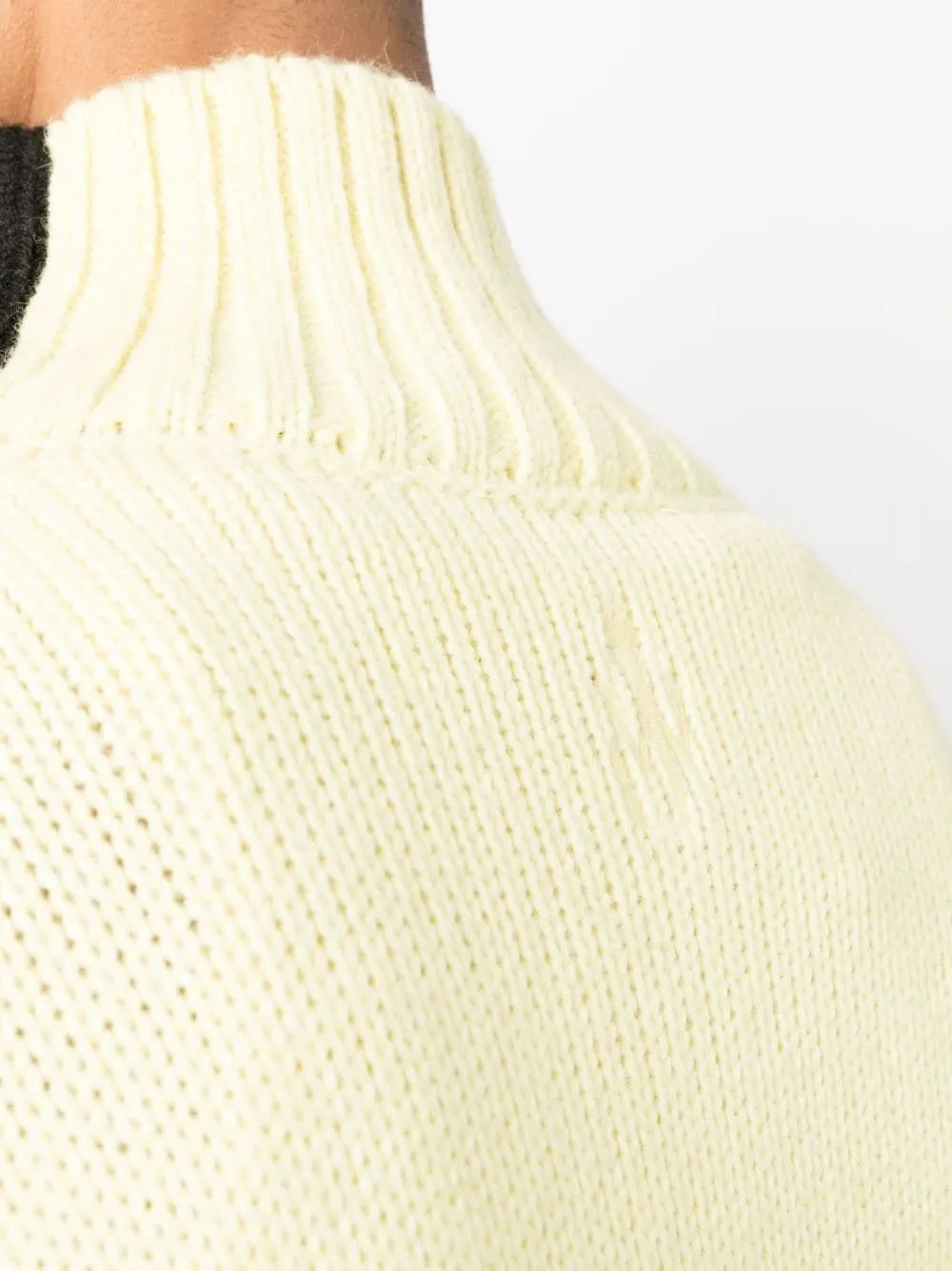 Maglione a collo alto con ricamo in nero e menta - donna