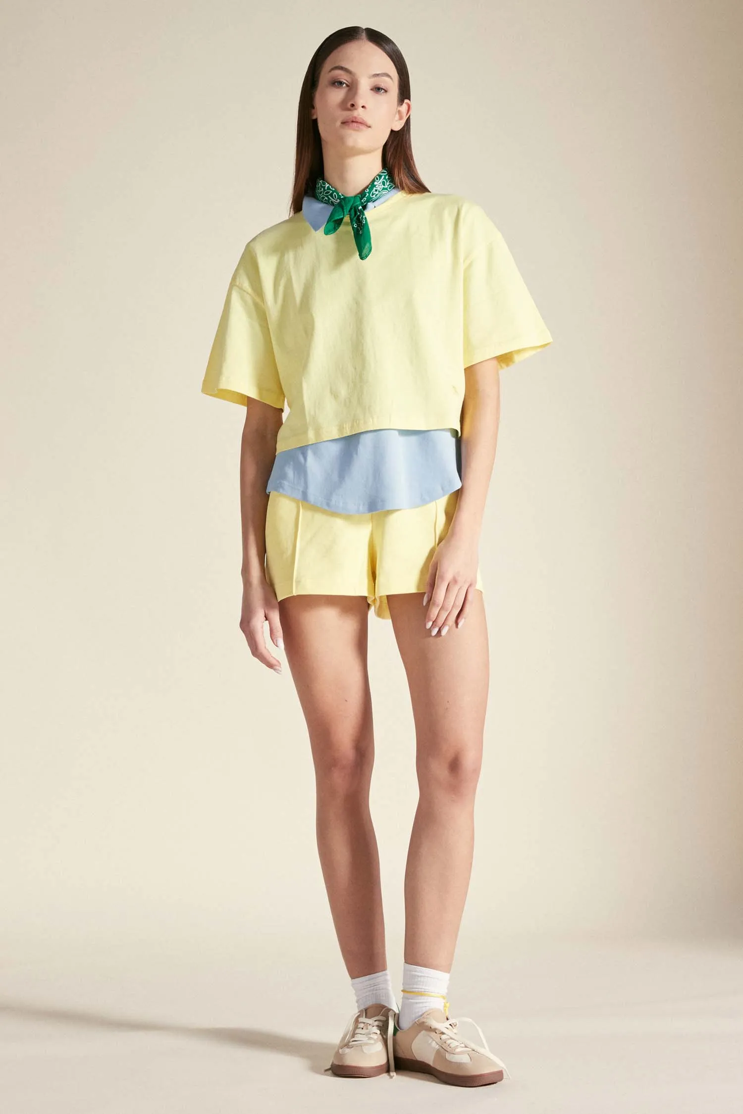 MIRAM –  Crop t-shirt giallo pastello in cotone