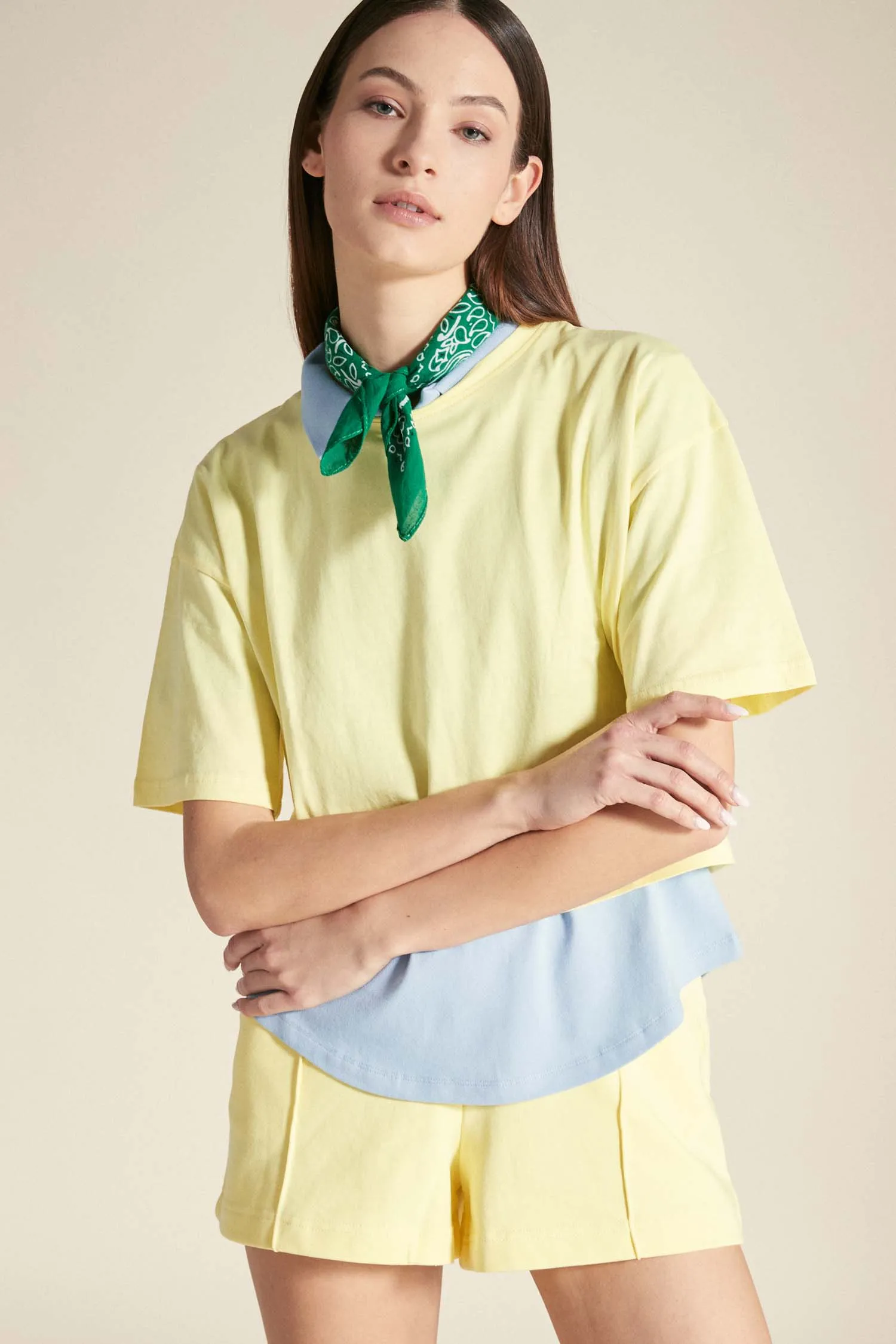 MIRAM –  Crop t-shirt giallo pastello in cotone