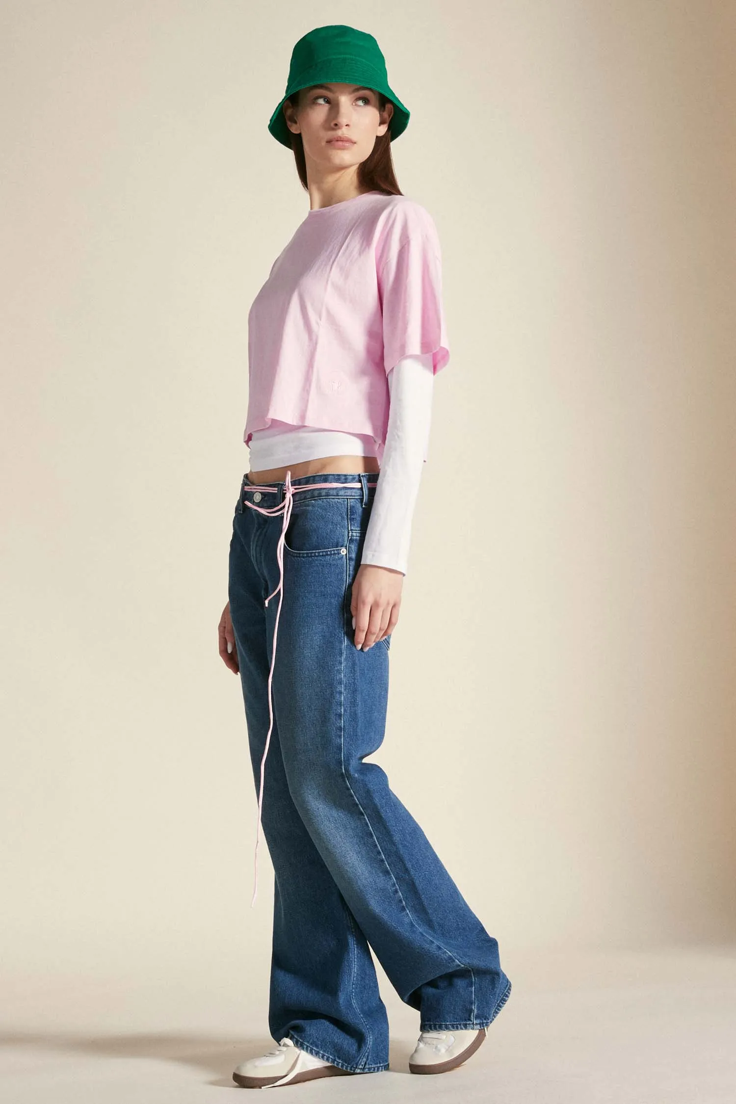 MIRAM –  Crop t-shirt rosa pastello in cotone