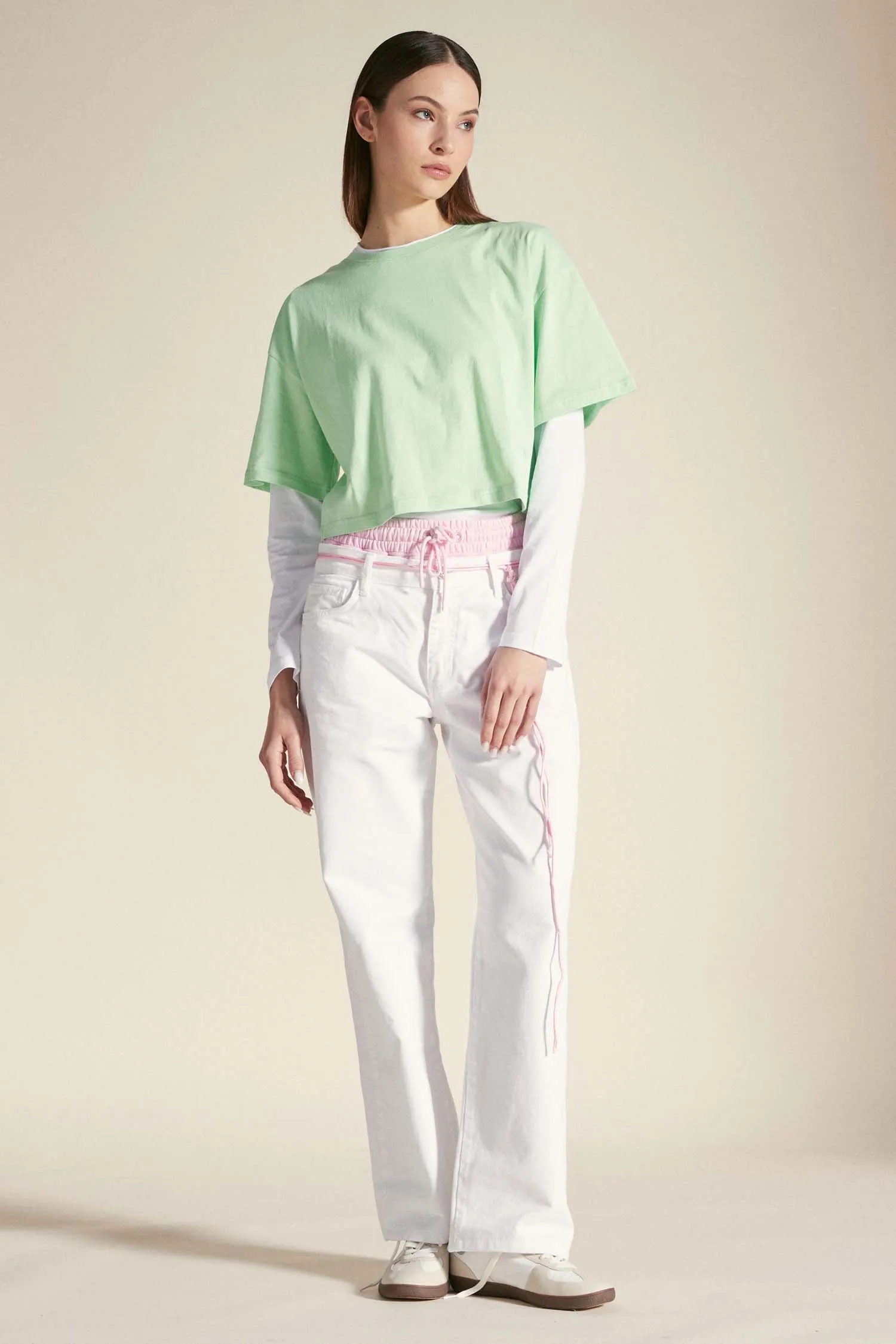 MIRAM –  Crop t-shirt verde pastello in cotone