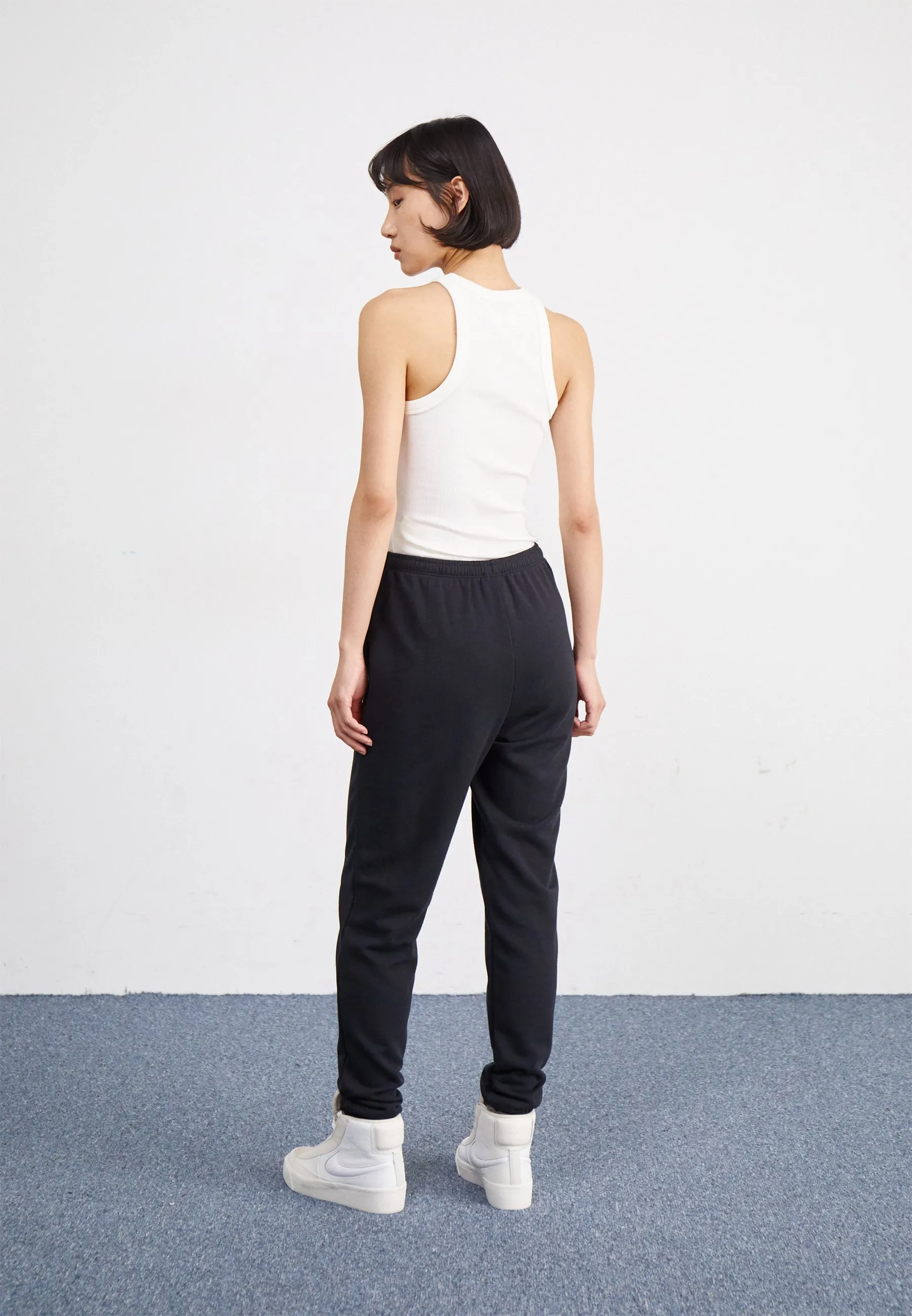 Pantaloni sportivi