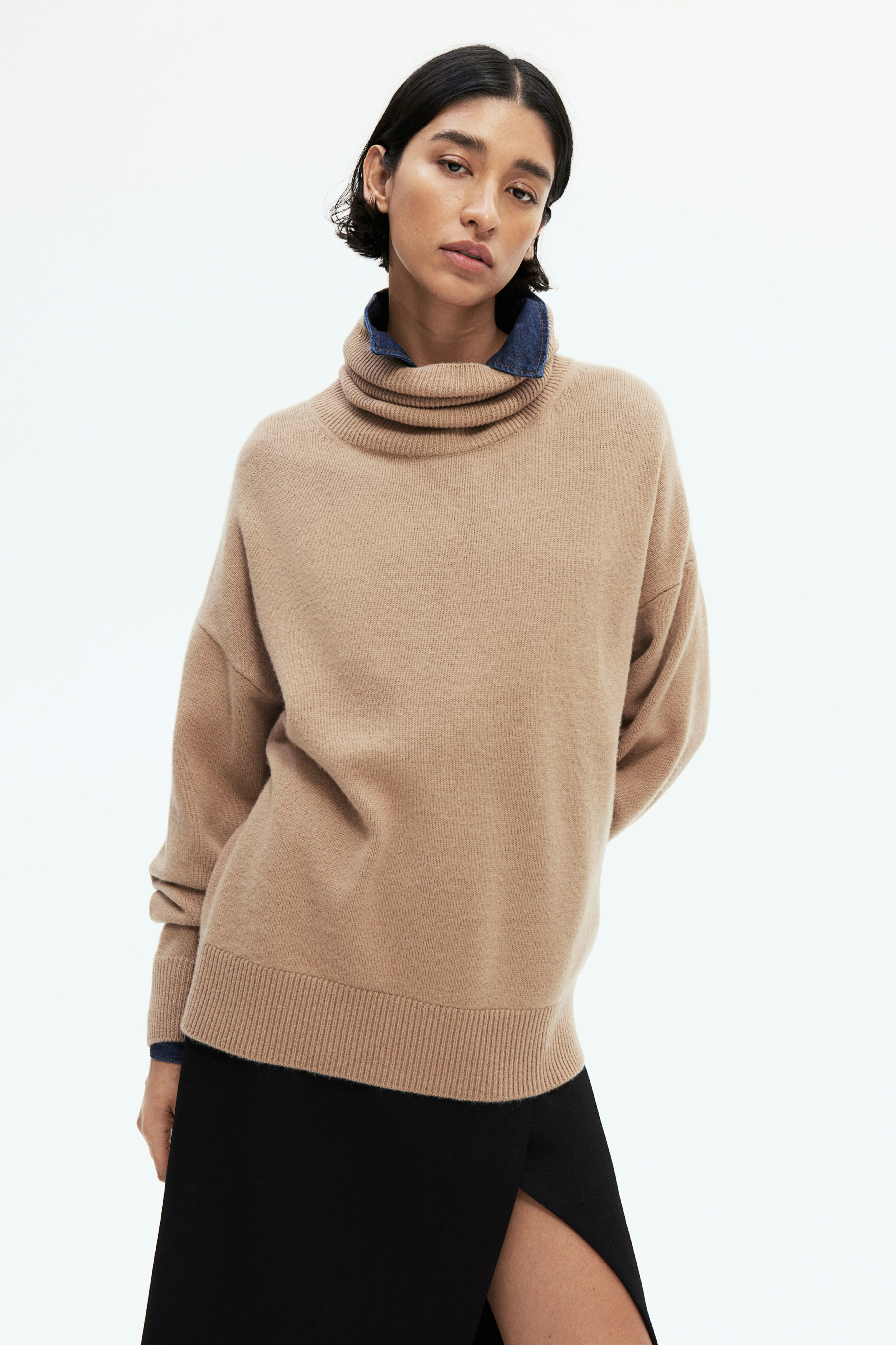 Pullover a collo alto in misto cashmere