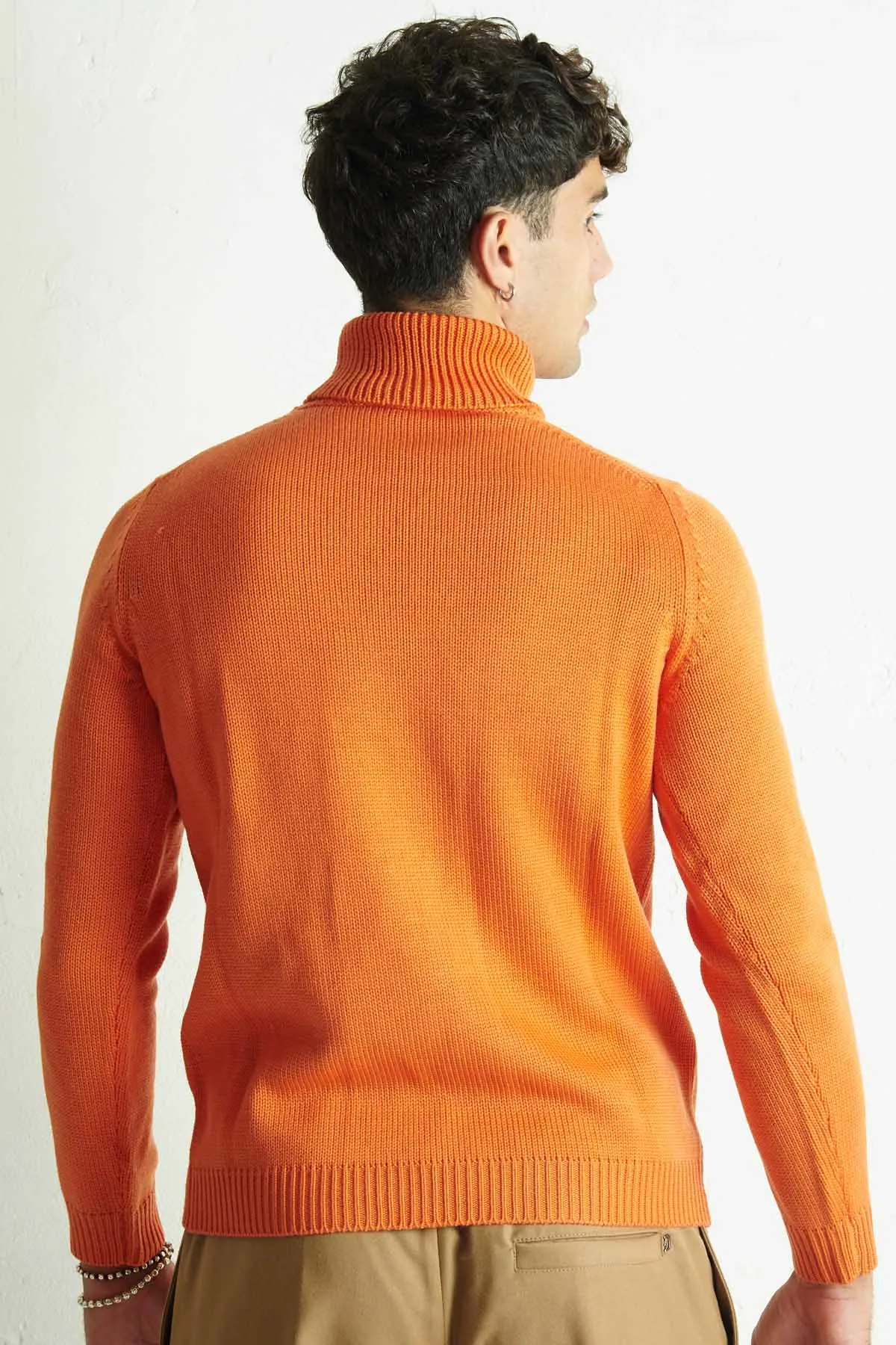 ROBERTO COLLINA dolcevita arancione