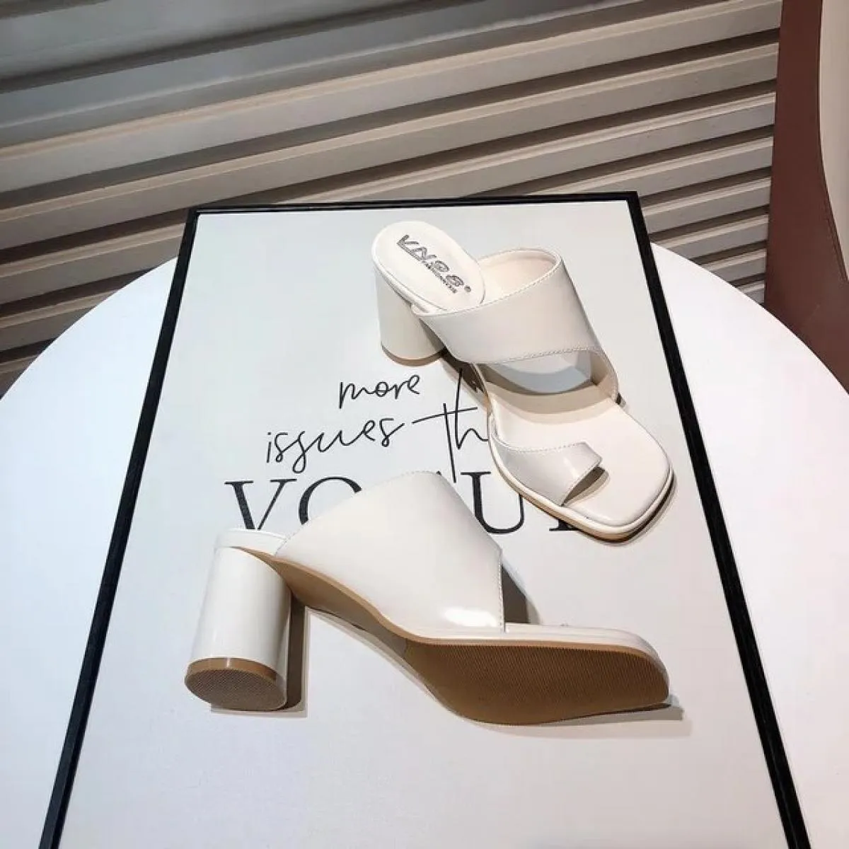 Scarpe femminili in vendita 2023 sandali da donna con cinturino alla caviglia di alta qualità sandali casual estivi scarpe da do