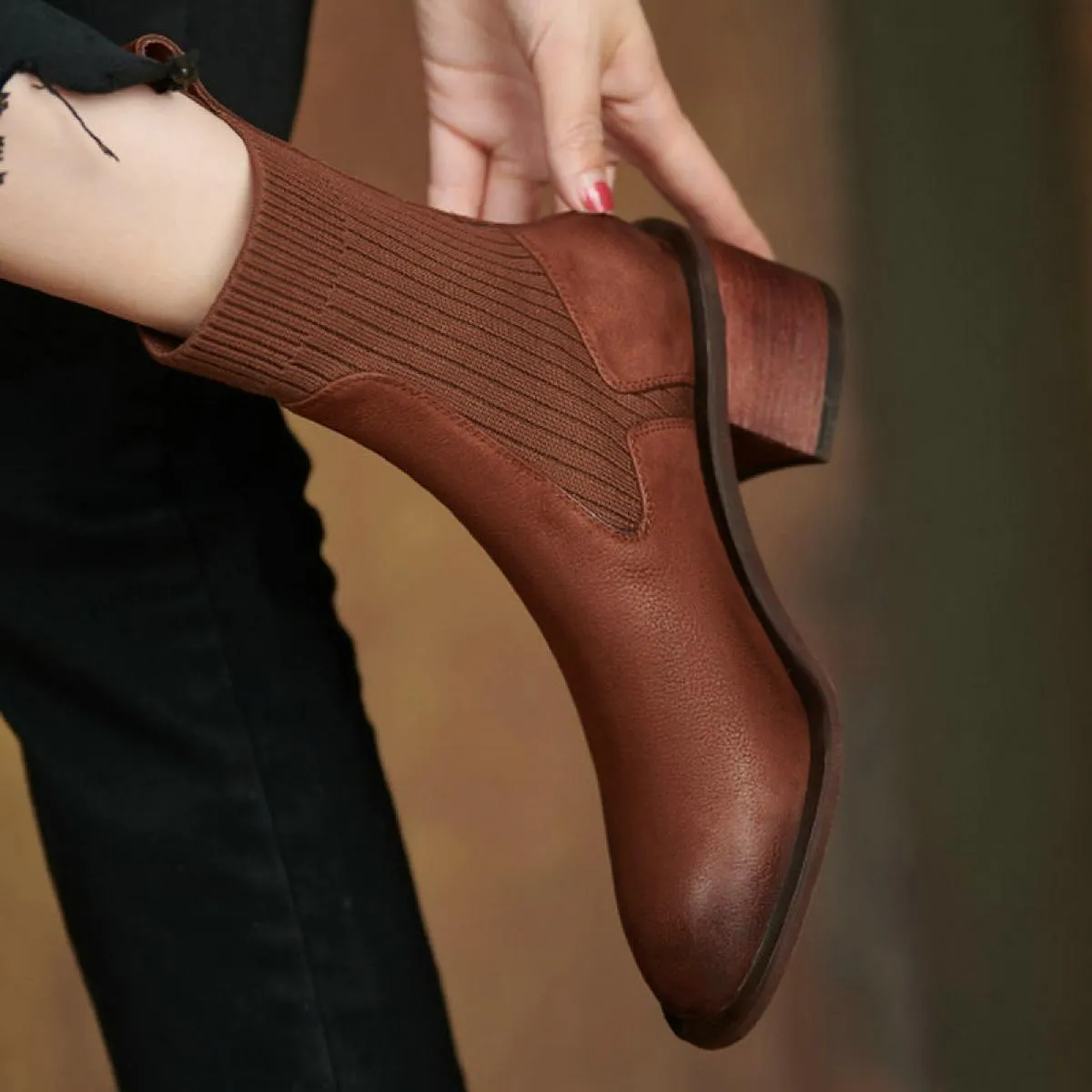 Stivaletti in pelle Scarpe con punta in pelle Tacchi in pelle Stivali da donna Vintage invernali