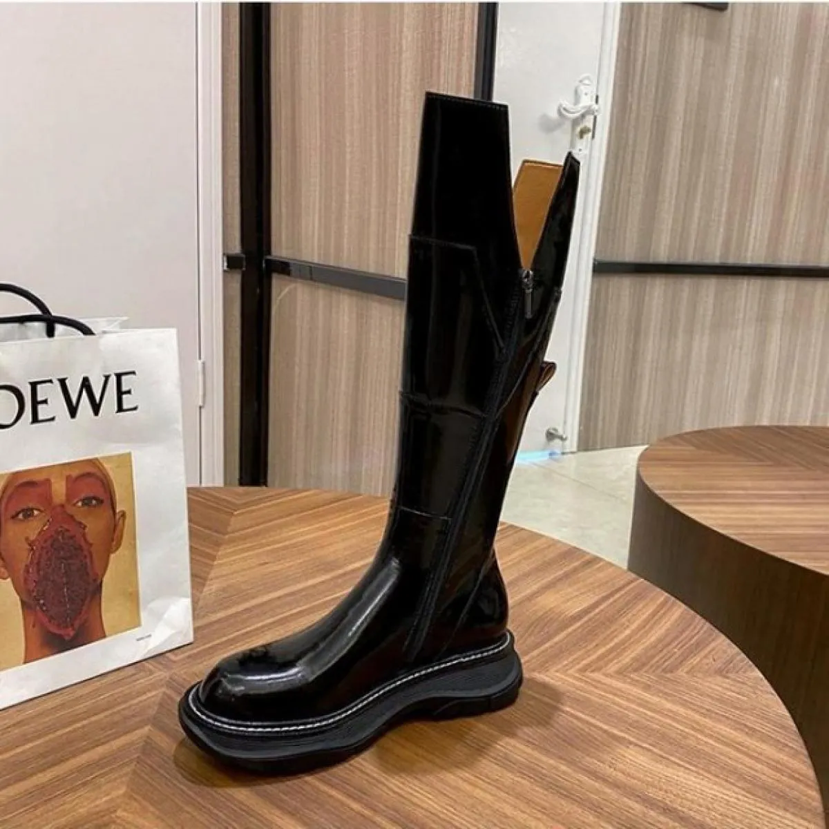 Stivali in vera pelle brillante Stivali lunghi da donna Stivali Martin al ginocchio Stivali western Stivali con plateau Stivali