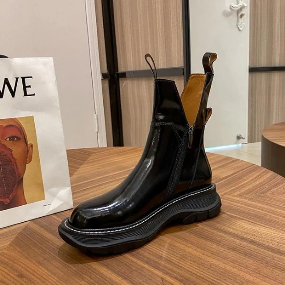Stivali in vera pelle brillante Stivali lunghi da donna Stivali Martin al ginocchio Stivali western Stivali con plateau Stivali