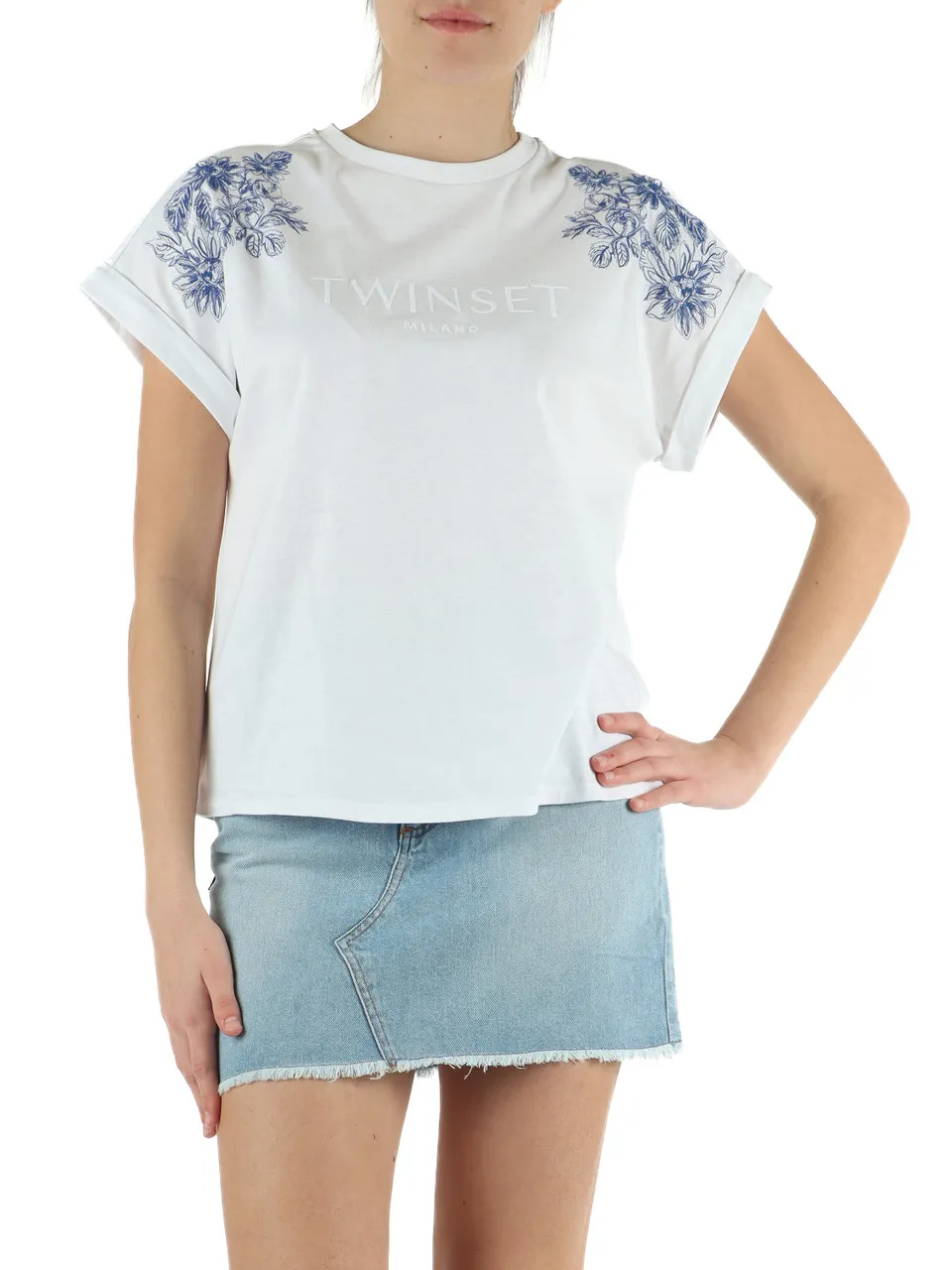 T-shirt in cotone con ricamo logo