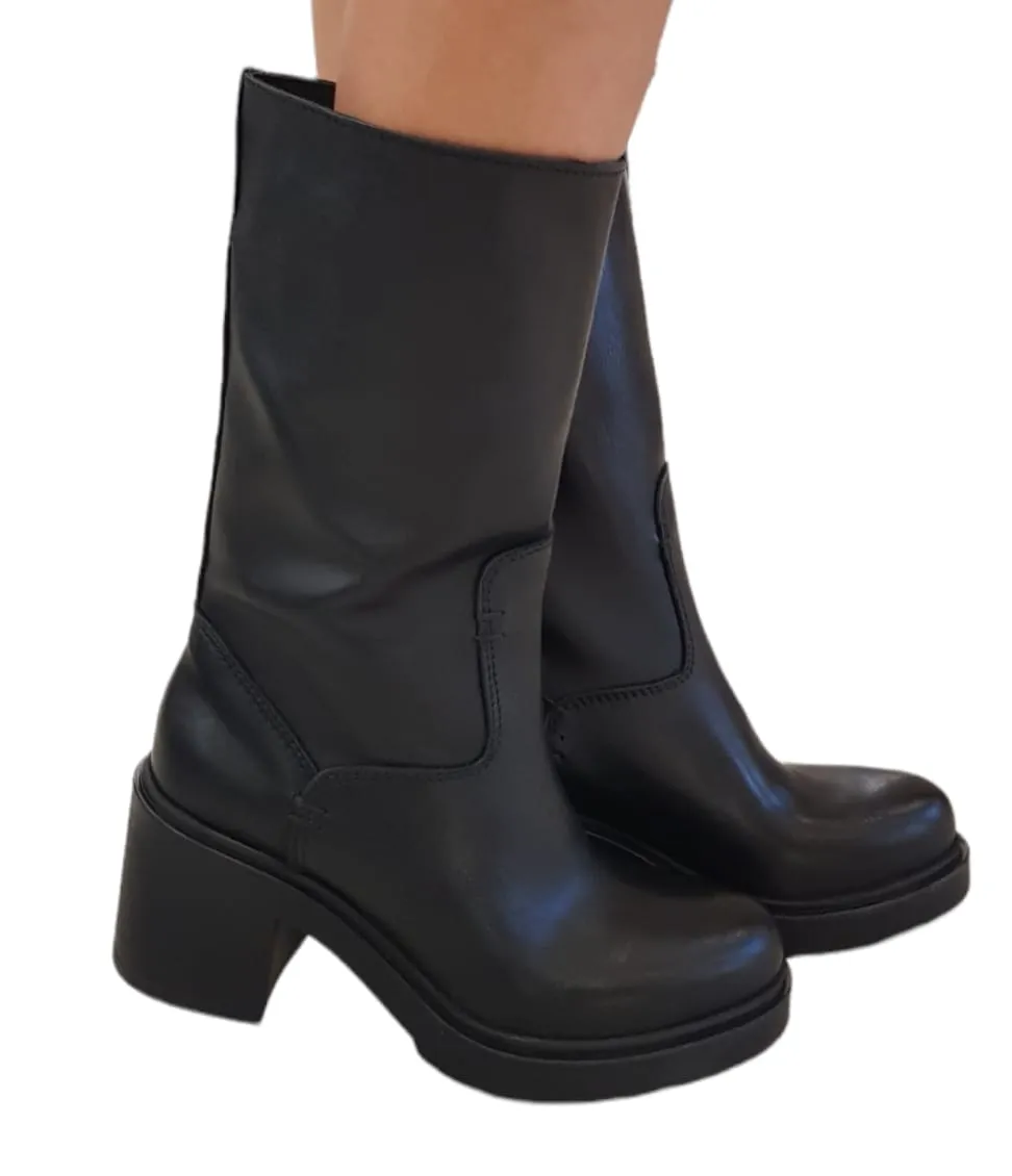 Tattoo Stivaletto fondo gomma tacco 7 cm Pelle Black rif.589