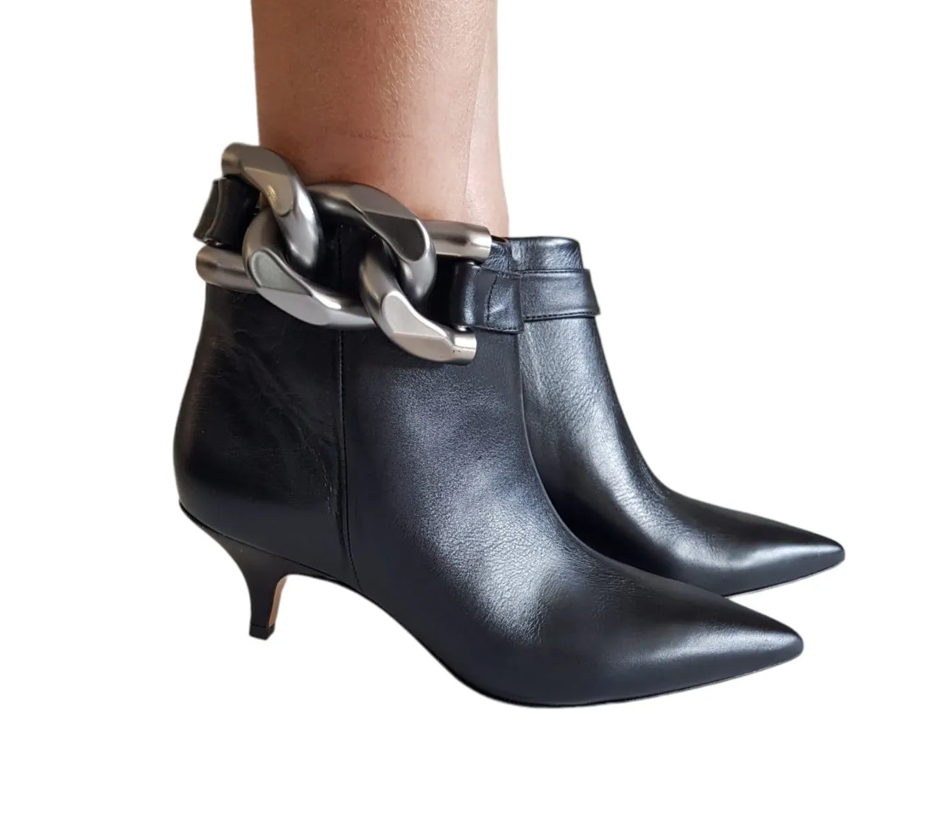 Vicenza Tronchetto tacco alto 6 cm pelle Black accessorio catena color Ferro rif. 95